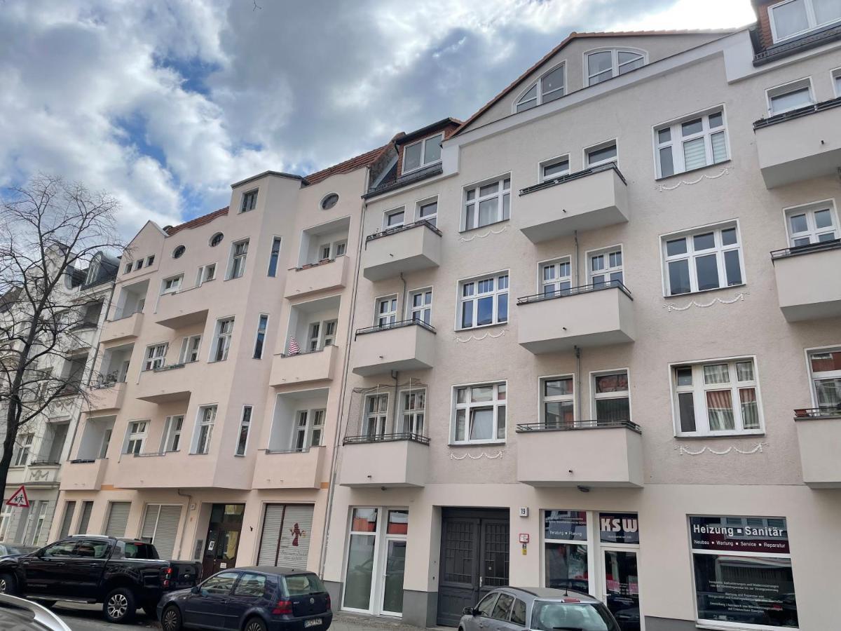 Luxury 60m2 Appartement in Wilhelmstadt Berlin Exterior foto