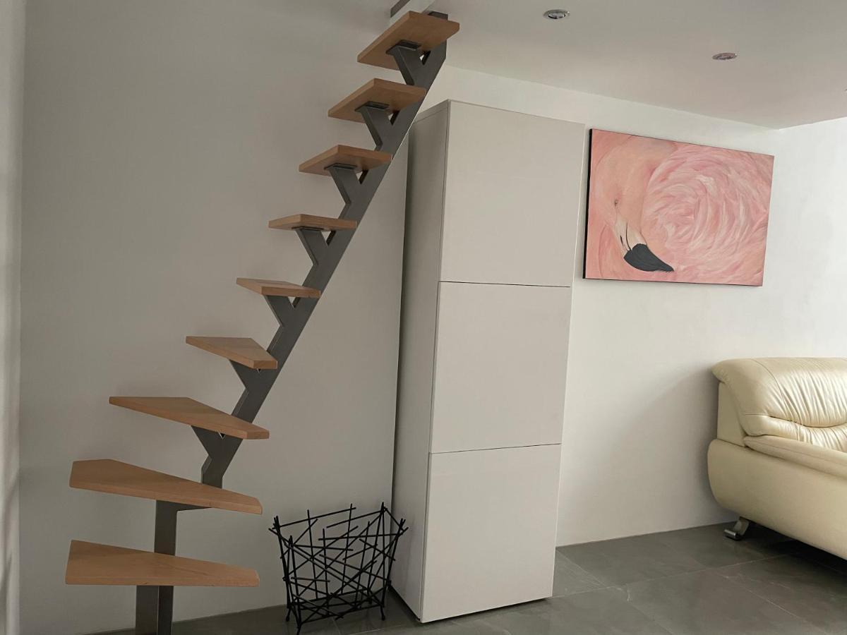 Luxury 60m2 Appartement in Wilhelmstadt Berlin Exterior foto
